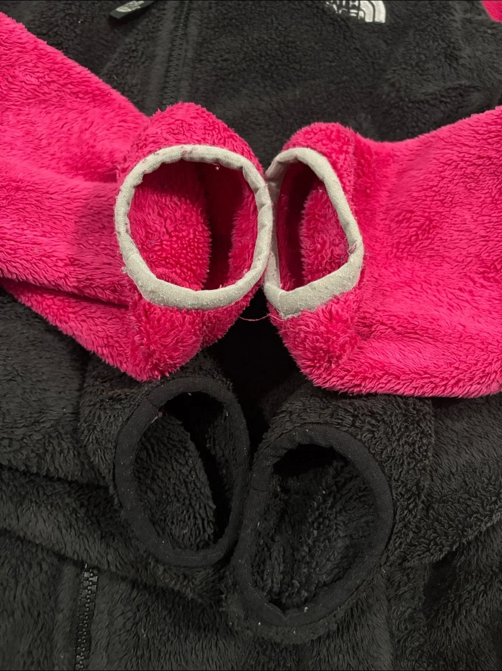 Lot (2) The North Face Girls' Pink Fleece Jacket - Full Zip Size 14/16